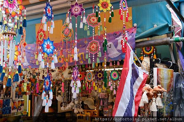 [泰國曼谷] 2025.10 跟著一日團參訪丹嫩莎朵水上市場