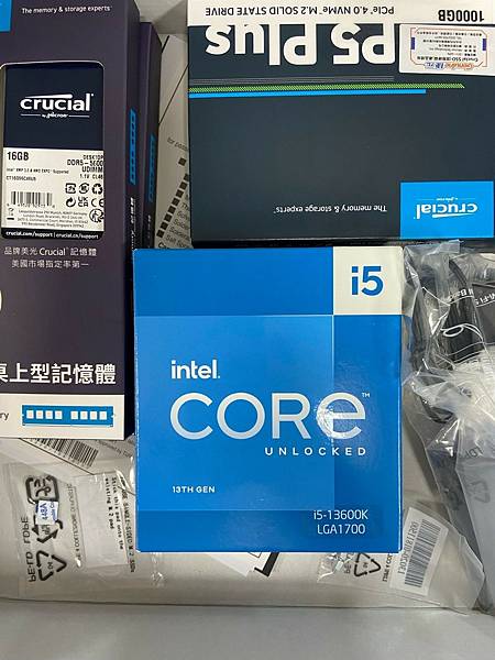 [組裝]i5-13600K處理器與RTX 4070顯示卡的震