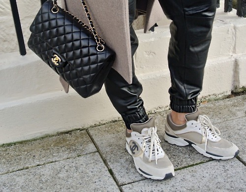 la-modella-mafia-Chanel-sneakers-2014-street-style.jpg