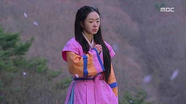 King's Daughter, Soo Baek Hyang.E108.End.140314.HDTV.x264.AAC.720p.Hel_20170407101412.JPG