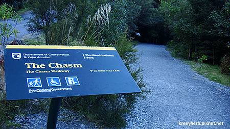 查斯姆峽谷The Chasm