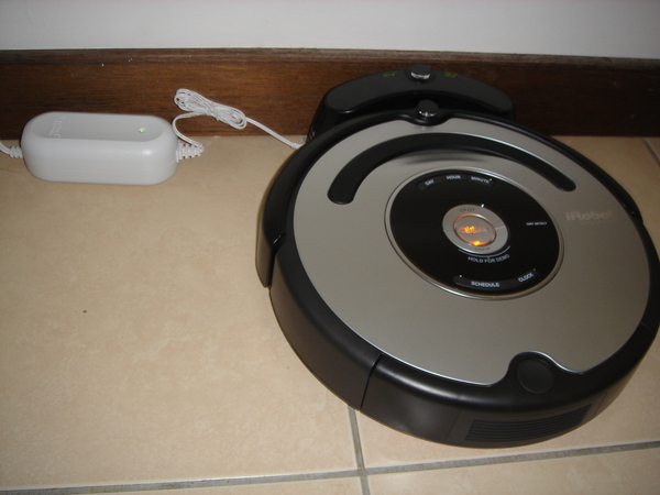 iRobot 與充電器