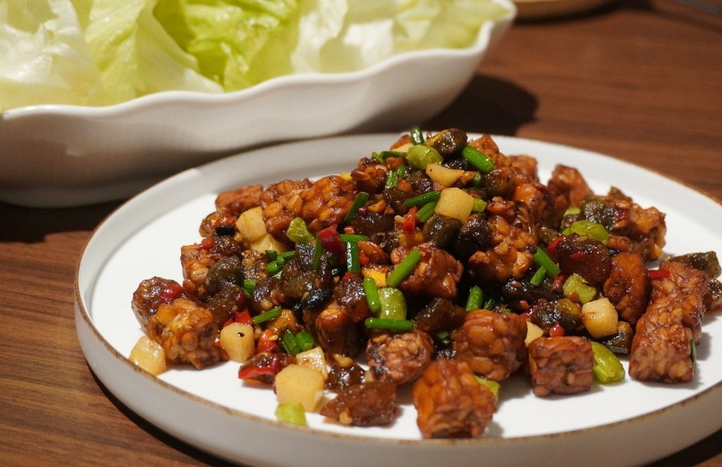 恭喜中山对酌拿下台湾五百盘之五盘! 时髦蔬食料理养生更养心 恭喜中山对酌拿下台湾五百盘之五盘! 时髦蔬食料理养生更养心