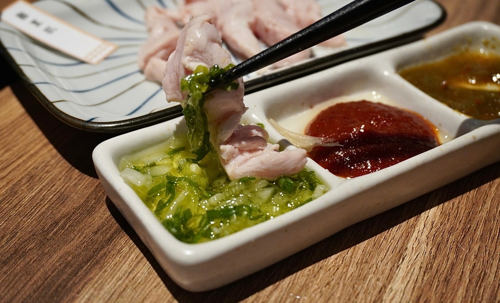 信義市府美食 優喜鍋物專門店 台北必吃這一鍋 除了有迷人的干 信義市府美食 優喜鍋物專門店 台北必吃這一鍋 除了有迷人的干