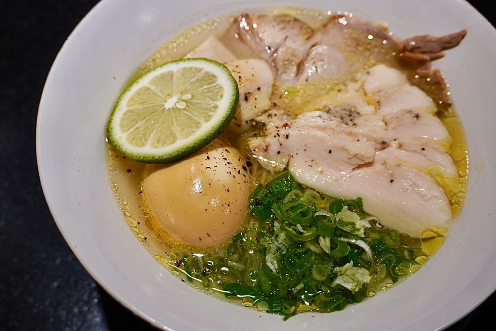 全台拉麵控注意!!! 麵屋長樂 台大公館美食必吃 開幕不到一 全台拉麵控注意!!! 麵屋長樂 台大公館美食必吃 開幕不到一
