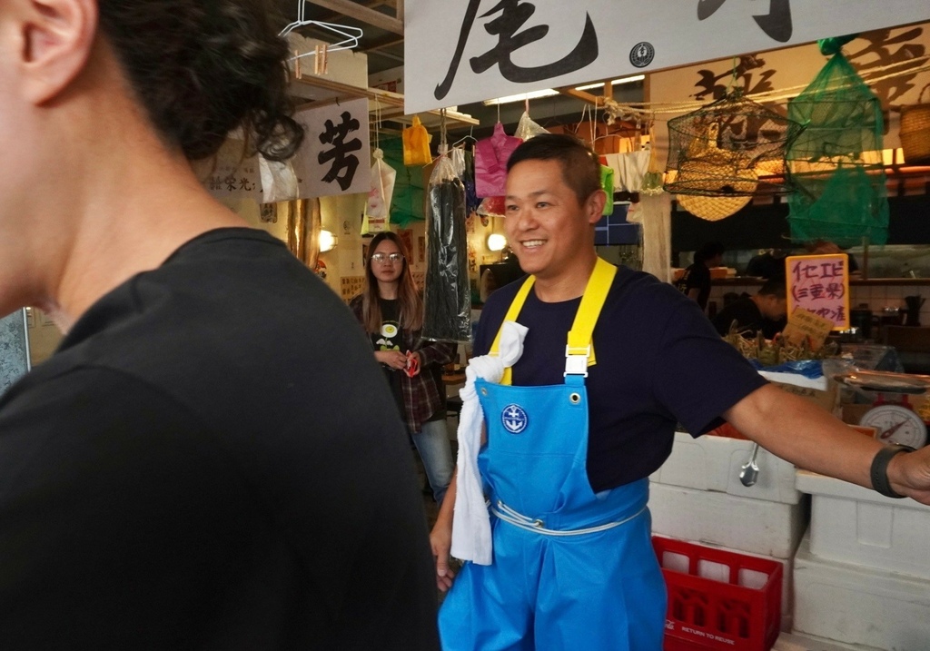 藤哲商行  超好拍的日本渔市电影场景 每日限量供应河豚拉面3