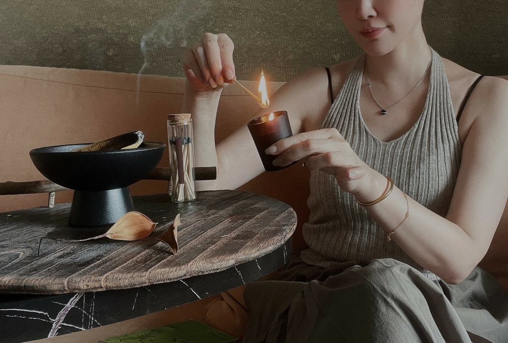 【慢漫谈香】秘鲁圣木精装礼盒 揭开秘鲁A+爆油圣木神秘面纱 【慢漫谈香】秘鲁圣木精装礼盒 揭开秘鲁A+爆油圣木神秘面纱