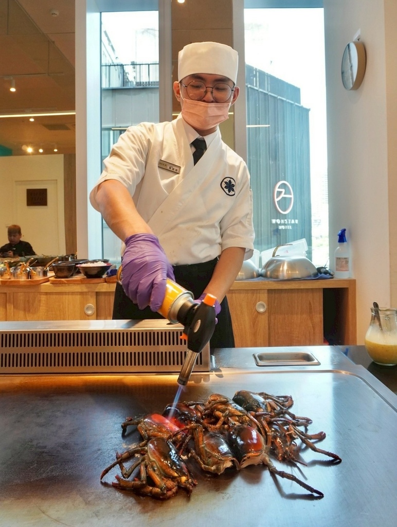 2025西門約會餐廳推薦~~ 明水然・樂來台必吃頂級無菜單 2025西門約會餐廳推薦~~ 明水然・樂來台必吃頂級無菜單