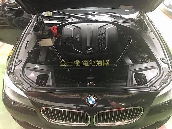 台中市汽車電池 金士達電池通路 2011年 寶馬 BMW 520d F10 2.0 (原廠黑) 柴油版 StartStop 怠速熄火系統啟停車型4 (复制).jpg