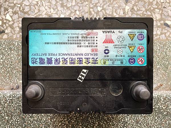 台中市汽車電池 金士達電池通路 2014年 豐田 Toyota 86 2.0 (原廠白)充電制御系統汽油車6 (复制).jpg