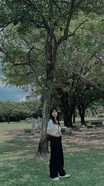 113高考三級一般行政(正)035-陳綾淳(生活照)普考一般行政(正)199(雙榜).jpg 113高考三級一般行政(正)035-陳綾淳(生活照)普考一般行政(正)199(雙榜).jpg