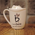  高越左營caffe bene