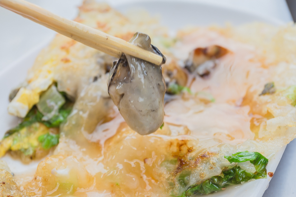 旗津美食 - 阿霞脆皮蚵仔煎 旗津美食 - 阿霞脆皮蚵仔煎