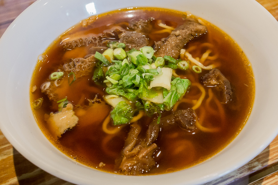 火車站美食 - 幸福麵屋