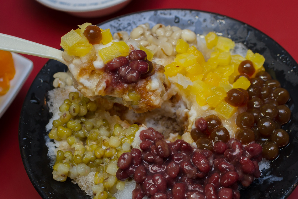 小次郎冰店義果窯烤披薩 小次郎冰店義果窯烤披薩