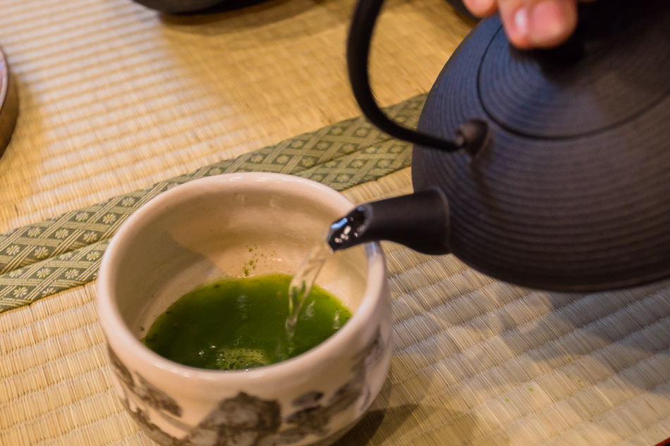 雷芽茶飲連鎖