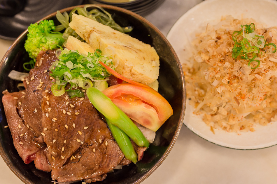 高雄美食 - 向下走壽司 高雄美食 - 向下走壽司
