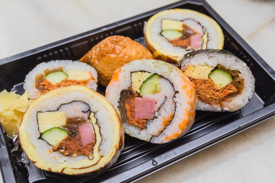 高雄美食 - 向下走壽司 高雄美食 - 向下走壽司