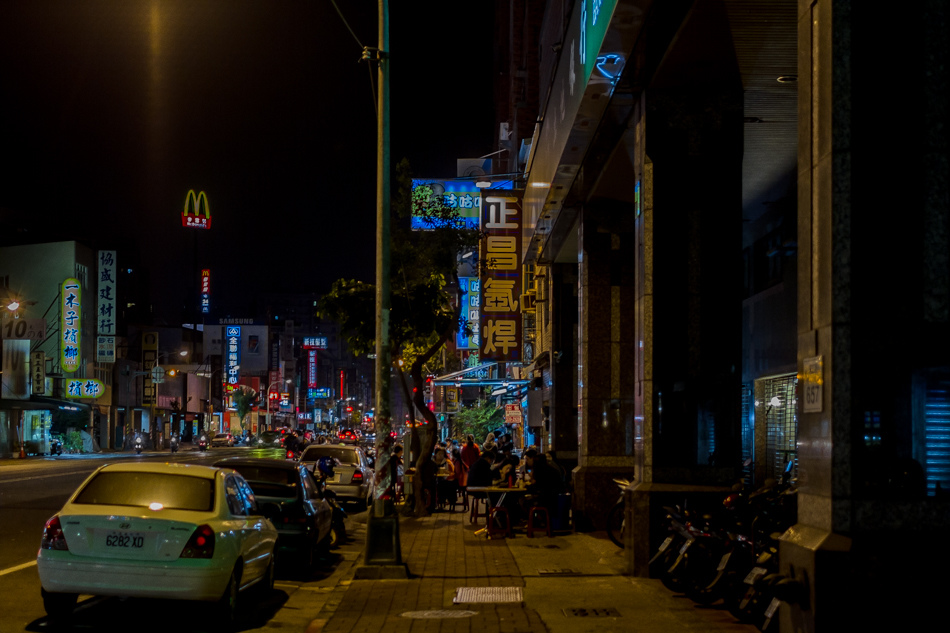 高雄宵夜 - 咕咕叫土司 高雄宵夜 - 咕咕叫土司