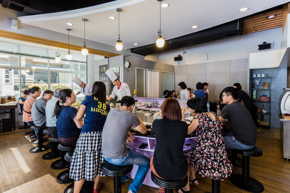高雄美食 - 茹瑪隆鐵板燒民族店 高雄美食 - 茹瑪隆鐵板燒民族店