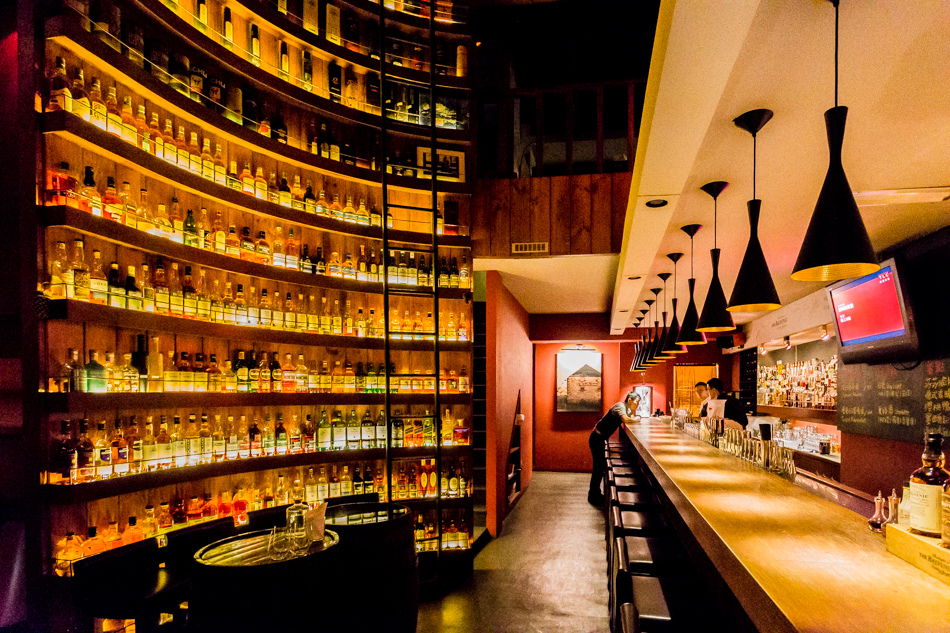 高雄酒吧mini聚落 高雄酒吧mini聚落