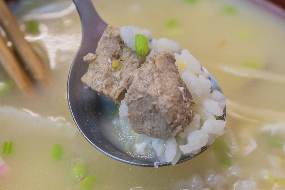 高雄美食 - 正宗東港肉粿 - 南華市場