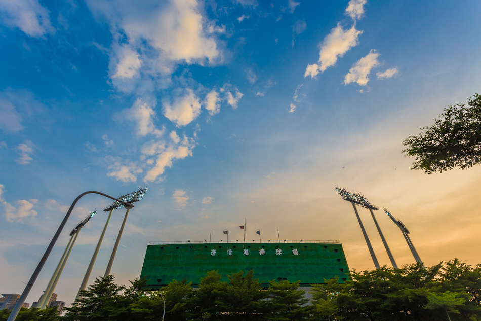 高雄旅遊 - 高雄景點 - 市立澄清湖棒球場 高雄旅遊 - 高雄景點 - 市立澄清湖棒球場