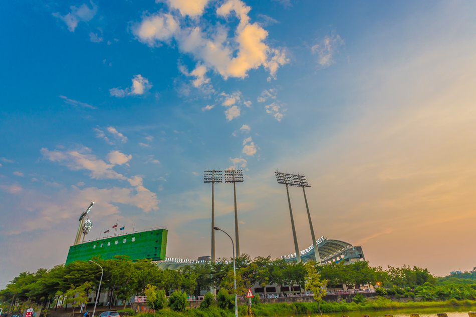 高雄旅遊 - 高雄景點 - 市立澄清湖棒球場 高雄旅遊 - 高雄景點 - 市立澄清湖棒球場