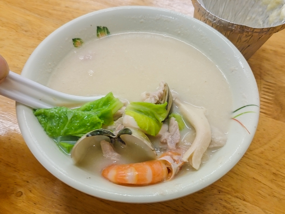 豆漿海鮮湯 捷運美麗島站-南華中日複合料理