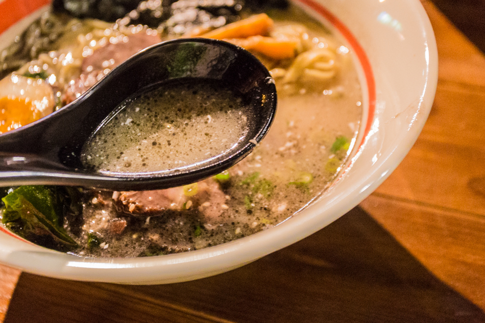 二訪板前拉麵 二訪板前拉麵