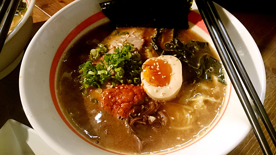 三訪板前拉麵 三訪板前拉麵