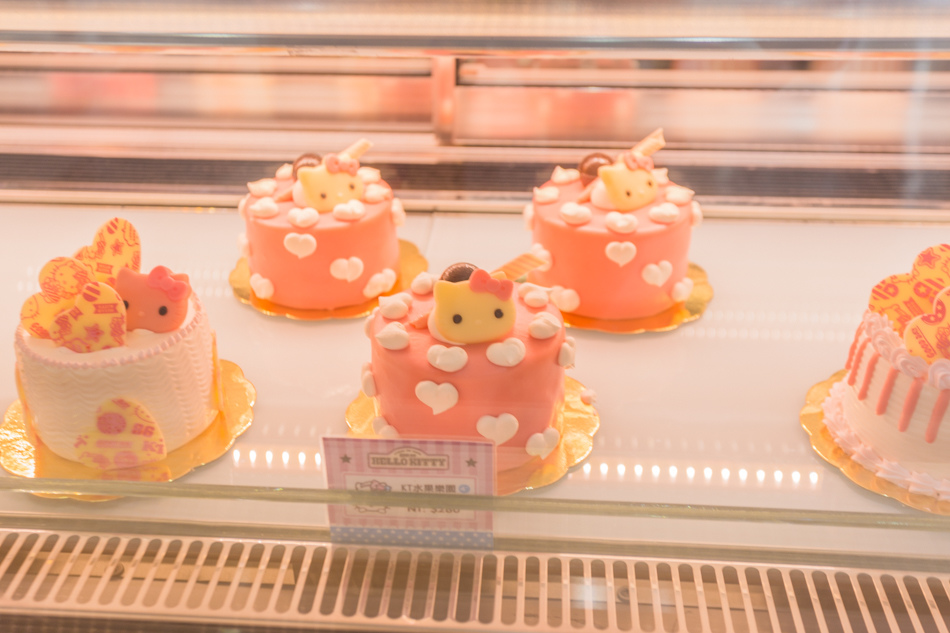 台南美食-南紡夢時代Hello Kitty Kitchen and dining