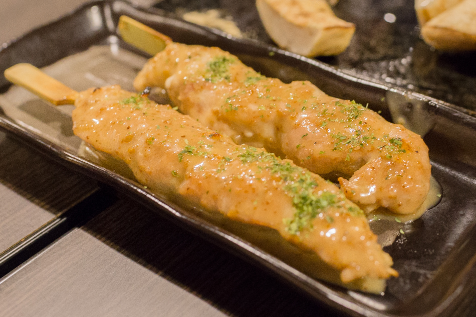 高雄美食- 藏本燒 - 炭火串燒/日式關東煮 高雄美食- 藏本燒 - 炭火串燒/日式關東煮