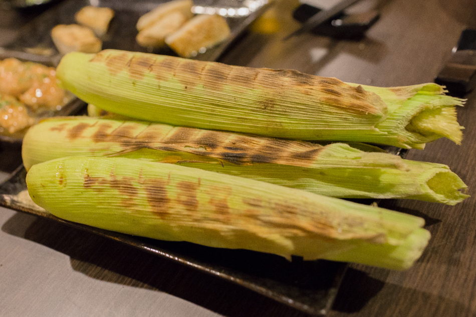 高雄美食- 藏本燒 - 炭火串燒/日式關東煮 高雄美食- 藏本燒 - 炭火串燒/日式關東煮