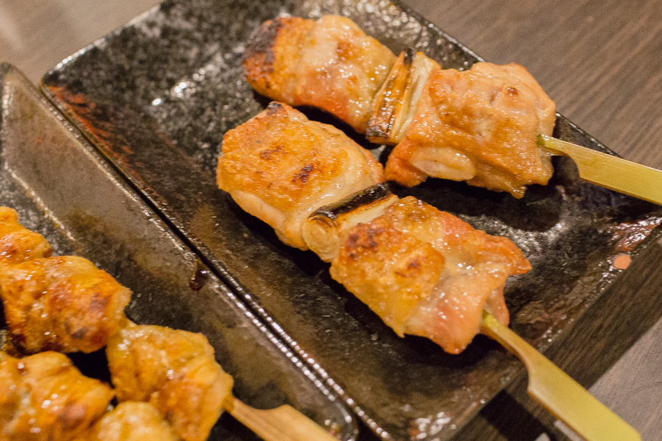 高雄美食- 藏本燒 - 炭火串燒/日式關東煮 高雄美食- 藏本燒 - 炭火串燒/日式關東煮