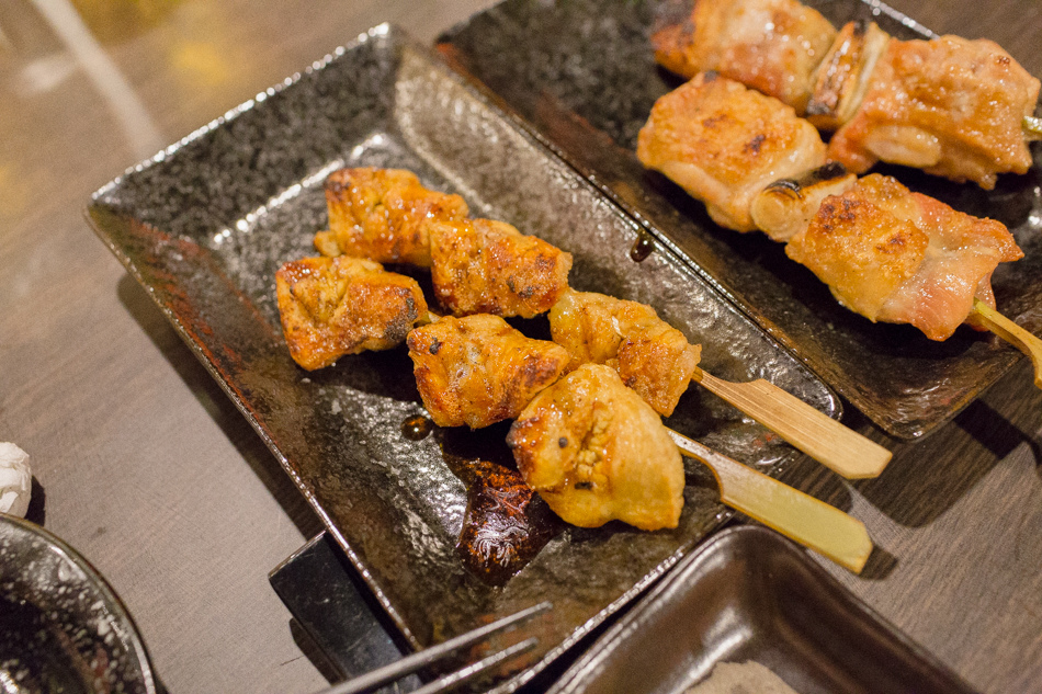 高雄美食- 藏本燒 - 炭火串燒/日式關東煮 高雄美食- 藏本燒 - 炭火串燒/日式關東煮