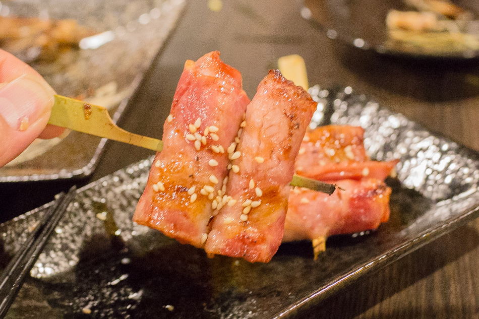 高雄美食- 藏本燒 - 炭火串燒/日式關東煮 高雄美食- 藏本燒 - 炭火串燒/日式關東煮