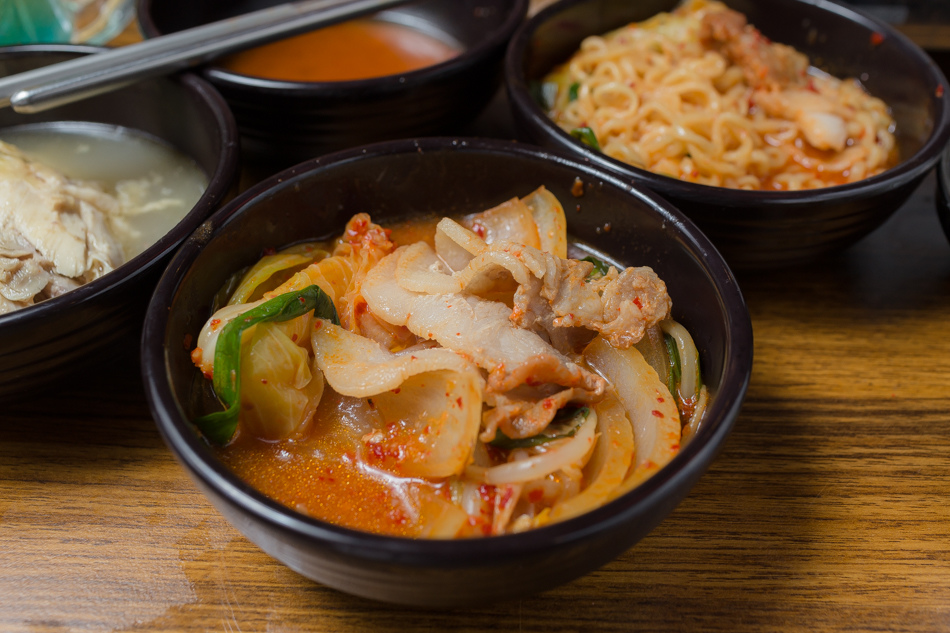 富士山龍燒肉居酒屋 富士山龍燒肉居酒屋