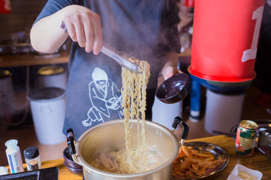 富士山龍燒肉居酒屋 富士山龍燒肉居酒屋