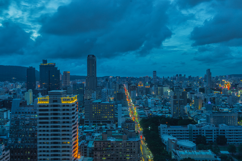 高雄住宿/高雄飯店/高雄日租/85大樓 - 夜景旅人