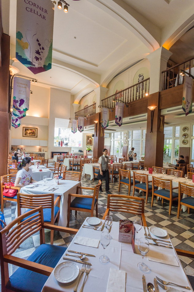 台南美食 - 轉角餐廳