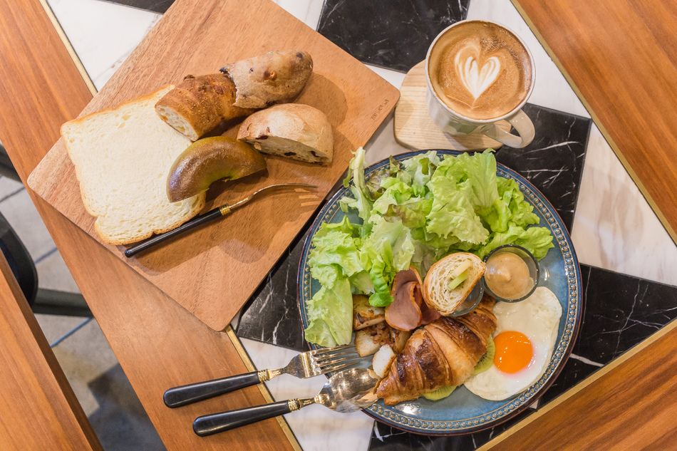 好擠 Living 好擠 Living