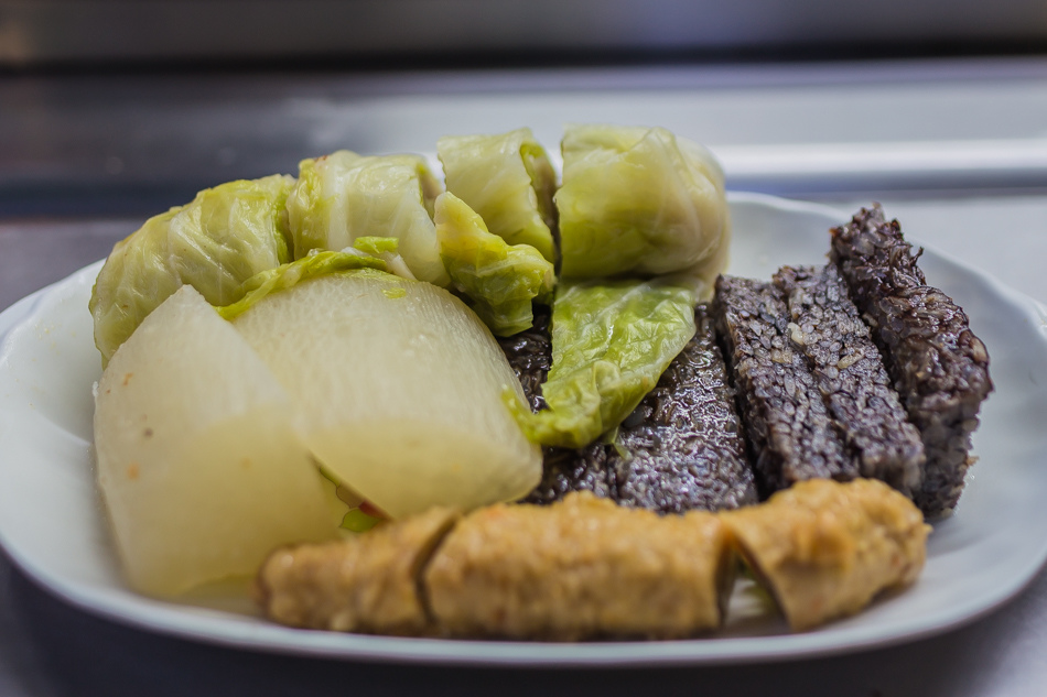 高雄美食 - 廟口黑輪 高雄美食 - 廟口黑輪