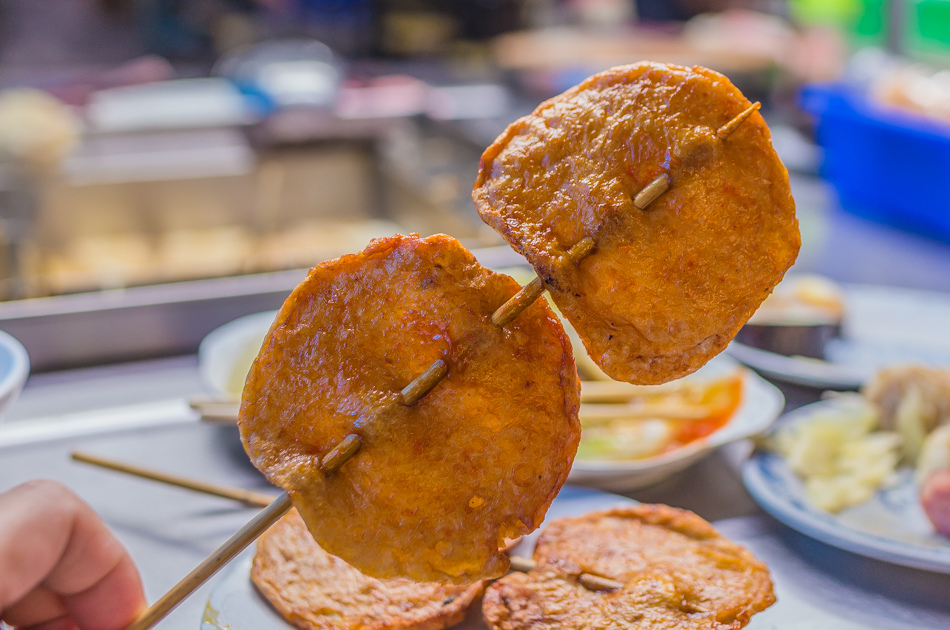 高雄美食 - 廟口黑輪 高雄美食 - 廟口黑輪