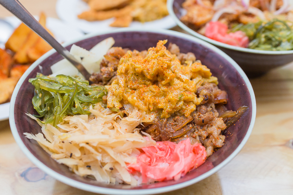 楠梓美食 - 粗飯餐廳