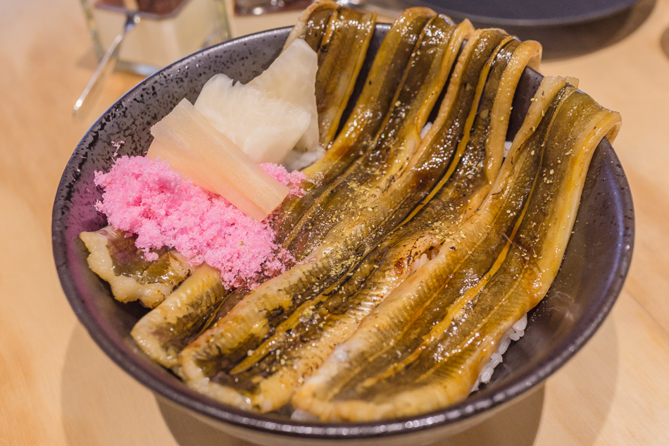 高雄美食八十八丼