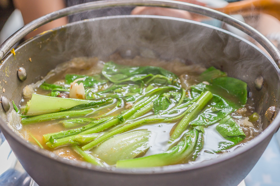 捷運巨蛋美食 - 小艾莎餐桌