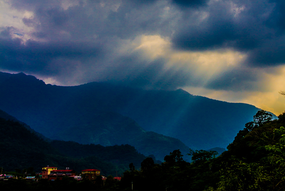 高雄旅遊 - 茂林雙年賞蝶 - 龍頭山