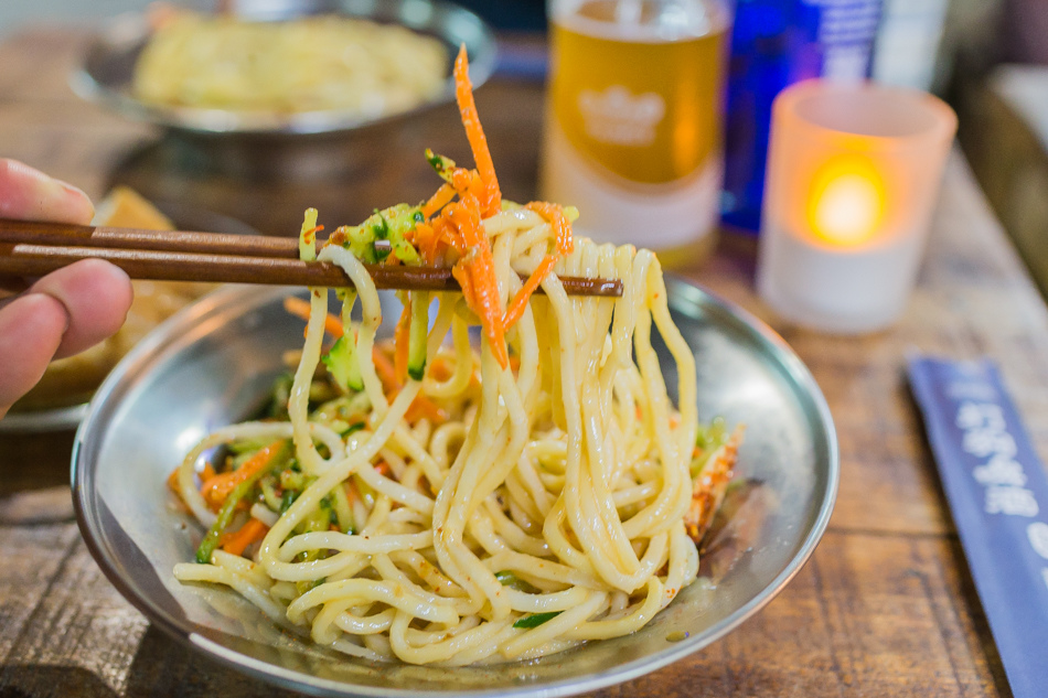 高雄美食 / 美麗島美食 / 麵 · 微涼 Taiwanese Cold Noodle