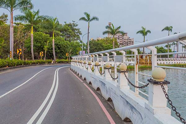 高雄旅遊-澄清湖自行車道